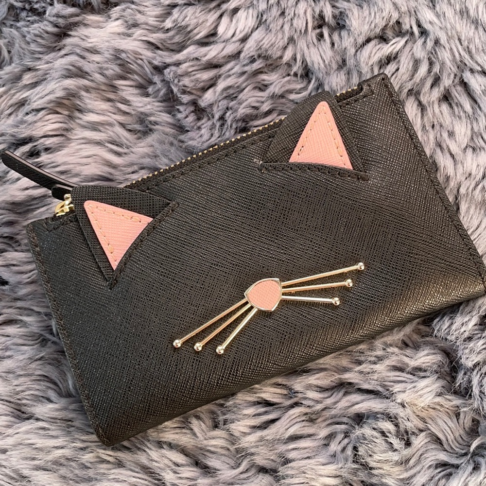 KATE SPADE WALLET!!
